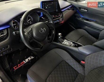 Сірий Тойота C-HR, об'ємом двигуна 1.99 л та пробігом 58 тис. км за 27500 $, фото 42 на Automoto.ua