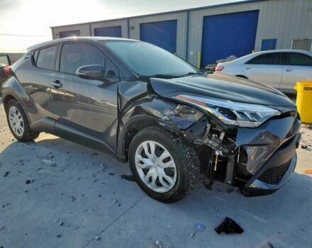 Серый Тойота C-HR, объемом двигателя 2 л и пробегом 25 тыс. км за 4100 $, фото 3 на Automoto.ua