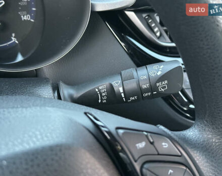 Серый Тойота C-HR, объемом двигателя 1.99 л и пробегом 60 тыс. км за 22500 $, фото 50 на Automoto.ua