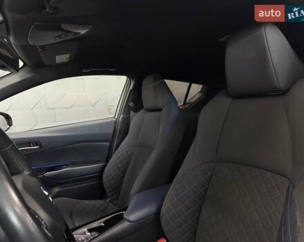 Сірий Тойота C-HR, об'ємом двигуна 1.99 л та пробігом 58 тис. км за 27500 $, фото 41 на Automoto.ua