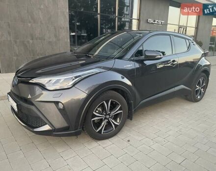 Серый Тойота C-HR, объемом двигателя 1.8 л и пробегом 71 тыс. км за 26500 $, фото 8 на Automoto.ua