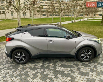Серый Тойота C-HR, объемом двигателя 2 л и пробегом 76 тыс. км за 27000 $, фото 13 на Automoto.ua