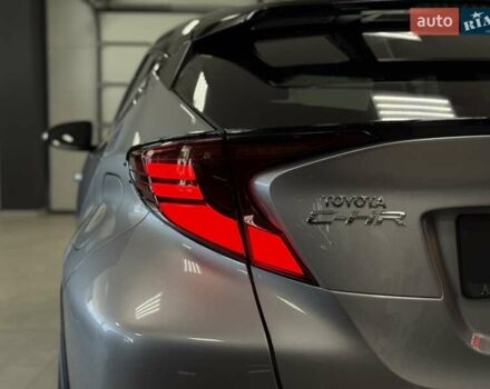 Сірий Тойота C-HR, об'ємом двигуна 1.99 л та пробігом 58 тис. км за 27500 $, фото 33 на Automoto.ua