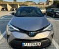 Серый Тойота C-HR, объемом двигателя 1.99 л и пробегом 44 тыс. км за 29500 $, фото 1 на Automoto.ua
