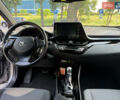 Серый Тойота C-HR, объемом двигателя 1.2 л и пробегом 72 тыс. км за 21500 $, фото 72 на Automoto.ua