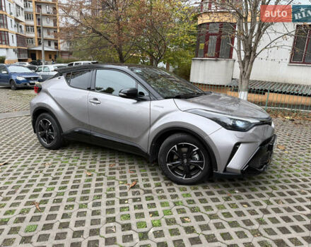 Серый Тойота C-HR, объемом двигателя 1.99 л и пробегом 19 тыс. км за 27500 $, фото 7 на Automoto.ua