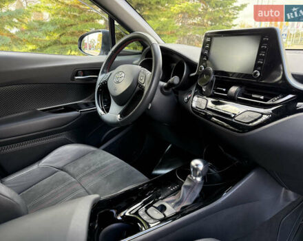 Сірий Тойота C-HR, об'ємом двигуна 2 л та пробігом 43 тис. км за 29900 $, фото 17 на Automoto.ua