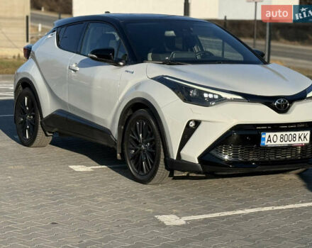 Сірий Тойота C-HR, об'ємом двигуна 2 л та пробігом 46 тис. км за 33000 $, фото 9 на Automoto.ua