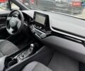 Серый Тойота C-HR, объемом двигателя 1.99 л и пробегом 95 тыс. км за 27300 $, фото 35 на Automoto.ua