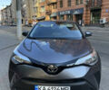 Серый Тойота C-HR, объемом двигателя 2 л и пробегом 78 тыс. км за 21500 $, фото 6 на Automoto.ua