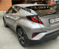 Серый Тойота C-HR, объемом двигателя 1.2 л и пробегом 62 тыс. км за 21500 $, фото 24 на Automoto.ua