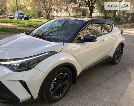 Серый Тойота C-HR, объемом двигателя 1.99 л и пробегом 11 тыс. км за 32700 $, фото 11 на Automoto.ua