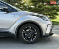 Сірий Тойота C-HR, об'ємом двигуна 2 л та пробігом 43 тис. км за 29900 $, фото 33 на Automoto.ua