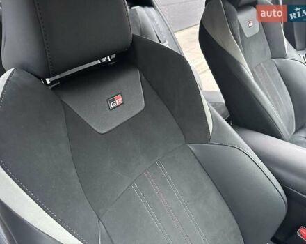 Сірий Тойота C-HR, об'ємом двигуна 1.99 л та пробігом 56 тис. км за 29900 $, фото 20 на Automoto.ua