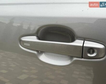 Серый Тойота C-HR, объемом двигателя 1.99 л и пробегом 43 тыс. км за 29500 $, фото 19 на Automoto.ua