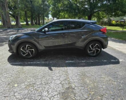 Серый Тойота C-HR, объемом двигателя 2 л и пробегом 35 тыс. км за 15200 $, фото 5 на Automoto.ua