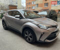 Серый Тойота C-HR, объемом двигателя 1.2 л и пробегом 62 тыс. км за 21500 $, фото 12 на Automoto.ua