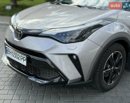 Сірий Тойота C-HR, об'ємом двигуна 2 л та пробігом 43 тис. км за 29900 $, фото 2 на Automoto.ua