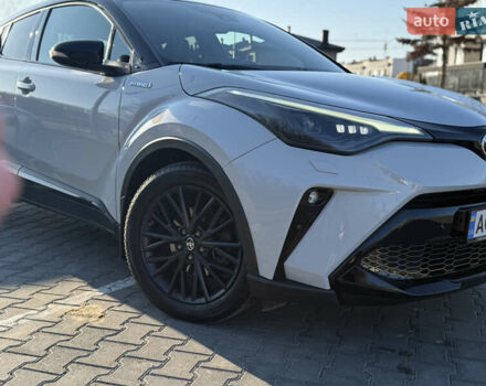 Сірий Тойота C-HR, об'ємом двигуна 2 л та пробігом 46 тис. км за 33000 $, фото 14 на Automoto.ua