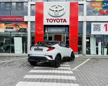 Сірий Тойота C-HR, об'ємом двигуна 1.99 л та пробігом 59 тис. км за 30060 $, фото 25 на Automoto.ua