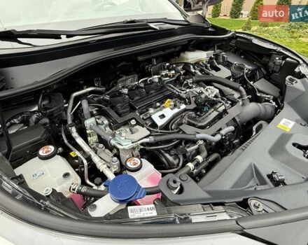 Серый Тойота C-HR, объемом двигателя 1.99 л и пробегом 43 тыс. км за 29500 $, фото 56 на Automoto.ua