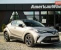 Серый Тойота C-HR, объемом двигателя 1.8 л и пробегом 45 тыс. км за 28900 $, фото 2 на Automoto.ua