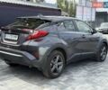 Серый Тойота C-HR, объемом двигателя 2 л и пробегом 81 тыс. км за 20999 $, фото 8 на Automoto.ua