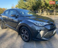 Сірий Тойота C-HR, об'ємом двигуна 1.2 л та пробігом 61 тис. км за 26000 $, фото 4 на Automoto.ua
