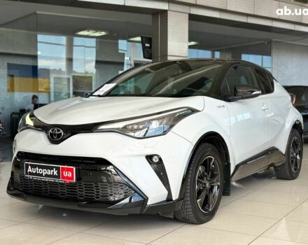 Серый Тойота C-HR, объемом двигателя 2 л и пробегом 27 тыс. км за 30990 $, фото 12 на Automoto.ua