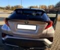 Серый Тойота C-HR, объемом двигателя 2 л и пробегом 64 тыс. км за 14800 $, фото 4 на Automoto.ua