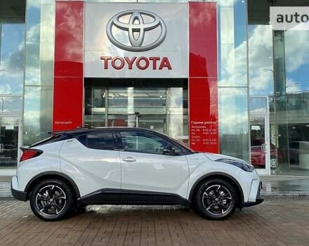 Сірий Тойота C-HR, об'ємом двигуна 0 л та пробігом 1 тис. км за 38866 $, фото 13 на Automoto.ua