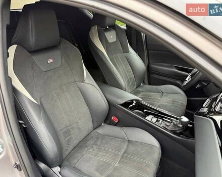 Серый Тойота C-HR, объемом двигателя 1.99 л и пробегом 43 тыс. км за 29500 $, фото 36 на Automoto.ua