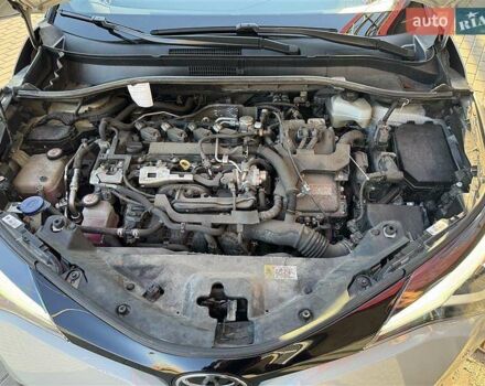 Сірий Тойота C-HR, об'ємом двигуна 1.99 л та пробігом 64 тис. км за 28200 $, фото 18 на Automoto.ua