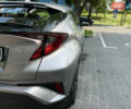 Серый Тойота C-HR, объемом двигателя 1.2 л и пробегом 72 тыс. км за 21500 $, фото 17 на Automoto.ua