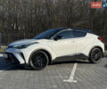 Сірий Тойота C-HR, об'ємом двигуна 2 л та пробігом 46 тис. км за 33000 $, фото 2 на Automoto.ua