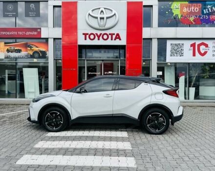 Сірий Тойота C-HR, об'ємом двигуна 1.99 л та пробігом 59 тис. км за 30060 $, фото 3 на Automoto.ua