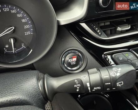 Серый Тойота C-HR, объемом двигателя 1.99 л и пробегом 95 тыс. км за 27300 $, фото 25 на Automoto.ua