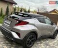 Серый Тойота C-HR, объемом двигателя 1.99 л и пробегом 43 тыс. км за 29500 $, фото 5 на Automoto.ua