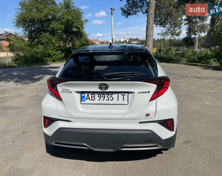 Серый Тойота C-HR, объемом двигателя 1.99 л и пробегом 20 тыс. км за 32000 $, фото 40 на Automoto.ua