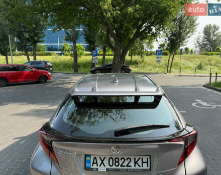 Серый Тойота C-HR, объемом двигателя 1.2 л и пробегом 72 тыс. км за 21500 $, фото 20 на Automoto.ua