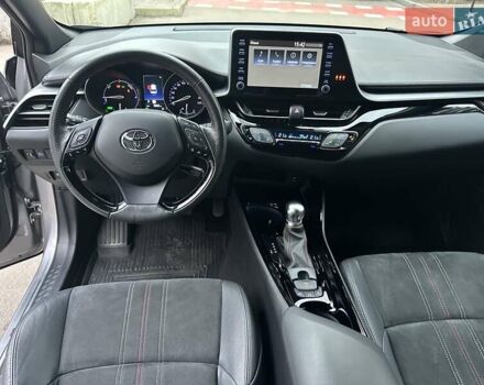 Сірий Тойота C-HR, об'ємом двигуна 1.99 л та пробігом 56 тис. км за 29900 $, фото 14 на Automoto.ua