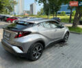 Серый Тойота C-HR, объемом двигателя 1.2 л и пробегом 72 тыс. км за 21500 $, фото 10 на Automoto.ua