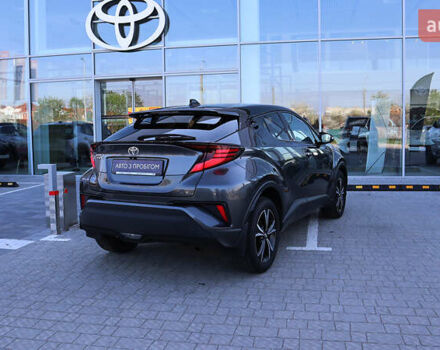 Сірий Тойота C-HR, об'ємом двигуна 1.2 л та пробігом 91 тис. км за 24000 $, фото 17 на Automoto.ua