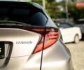 Серый Тойота C-HR, объемом двигателя 1.8 л и пробегом 45 тыс. км за 28900 $, фото 10 на Automoto.ua