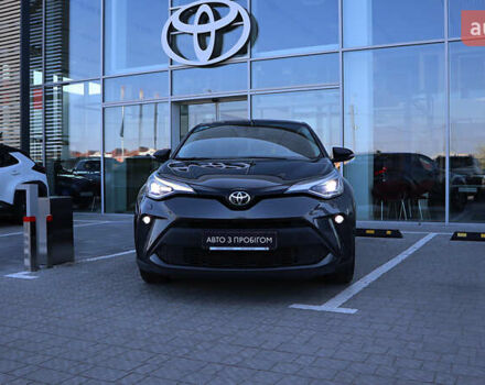 Сірий Тойота C-HR, об'ємом двигуна 1.2 л та пробігом 91 тис. км за 24000 $, фото 4 на Automoto.ua
