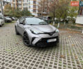 Серый Тойота C-HR, объемом двигателя 1.99 л и пробегом 19 тыс. км за 27500 $, фото 5 на Automoto.ua