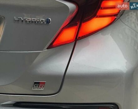 Сірий Тойота C-HR, об'ємом двигуна 1.99 л та пробігом 56 тис. км за 29900 $, фото 22 на Automoto.ua