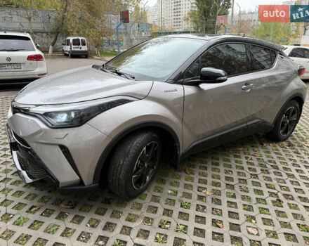 Серый Тойота C-HR, объемом двигателя 1.99 л и пробегом 19 тыс. км за 27500 $, фото 16 на Automoto.ua