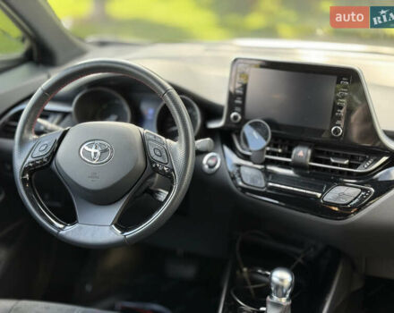 Сірий Тойота C-HR, об'ємом двигуна 2 л та пробігом 43 тис. км за 29900 $, фото 25 на Automoto.ua