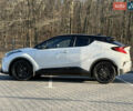 Сірий Тойота C-HR, об'ємом двигуна 2 л та пробігом 46 тис. км за 33000 $, фото 10 на Automoto.ua
